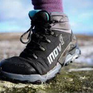 NWT INOV BARE-XF 210 Women Shoes Size 9.5